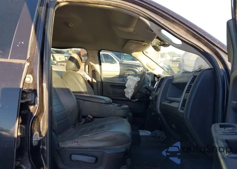 2017 Ram 2500 Tradesman 4X4 8' Box from USA, damaged, VIN 3C6UR5HL5HG643400